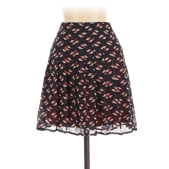 Cooperative Pleated Skirt | SIZE 4 - Picture 1 of 4